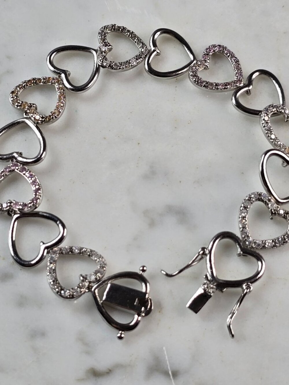 Womens Vintage Estate Sterling Silver CZ Heart Bracelet 8.7g E6664